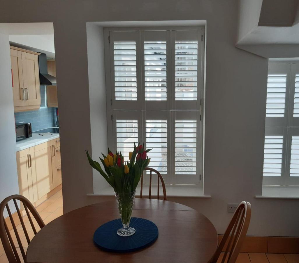 Sanderling - Grade 2 Listed Georgian Townhouse By The Sea ペンザンス エクステリア 写真